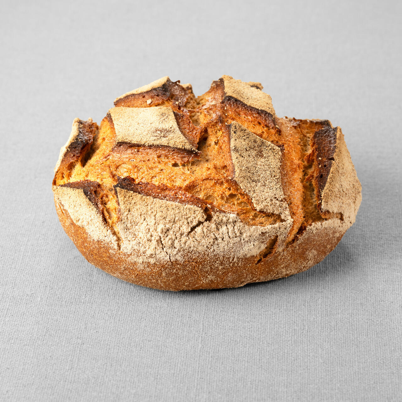 Pain issu d'une farine de seigle au pur levain naturel