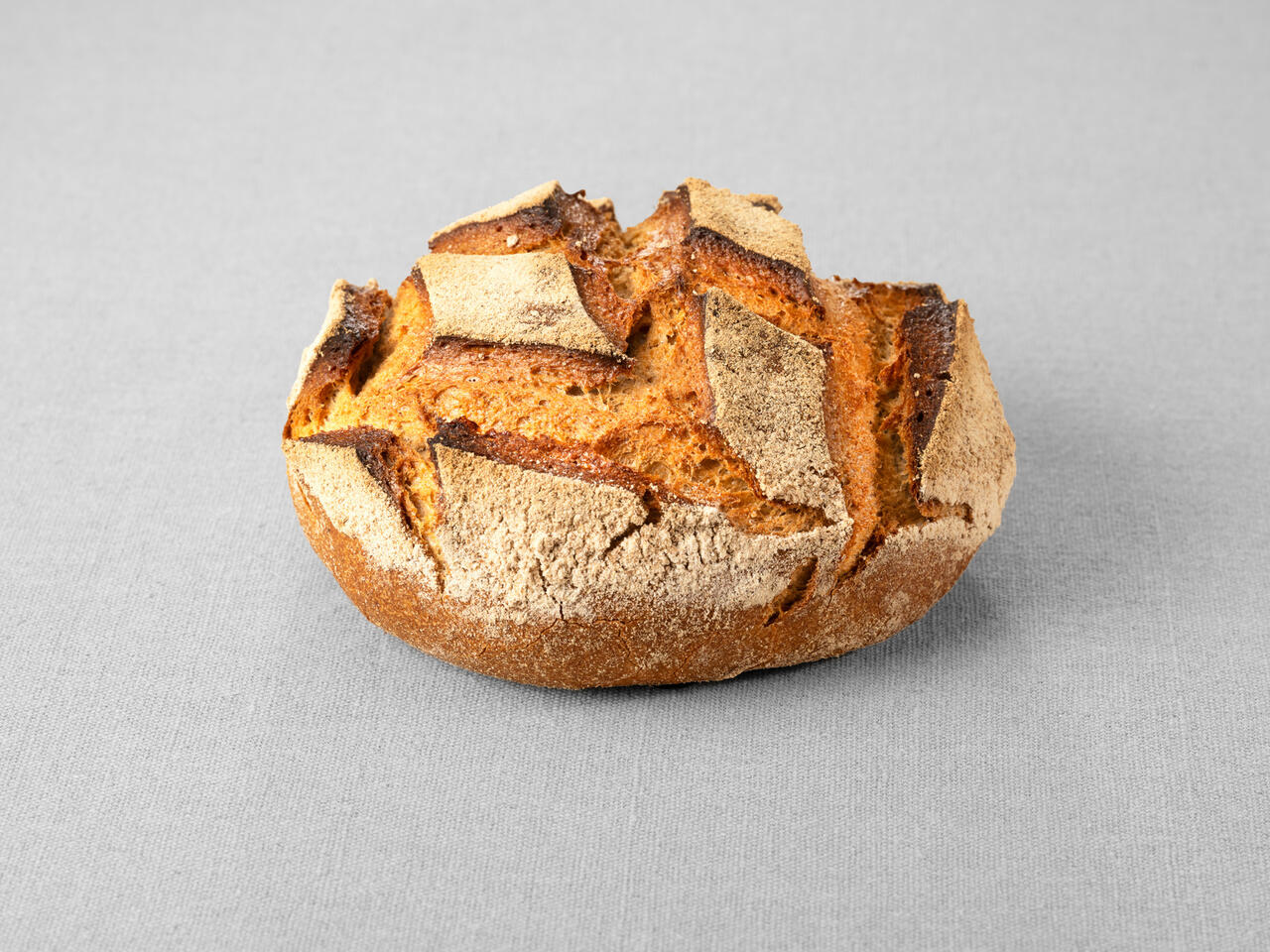 Pain issu d'une farine de seigle au pur levain naturel