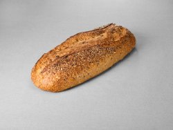 Grand pain issu d'une farine de blé complète multigraines non moulé au pur levain naturel