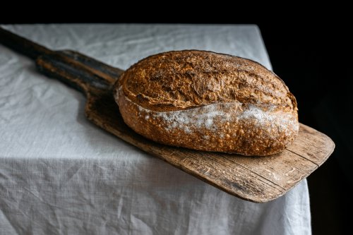 Un pain bio après sa cuisson